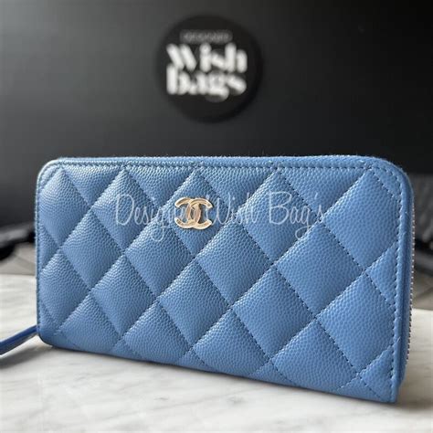 chanel medium zip wallet ราคา